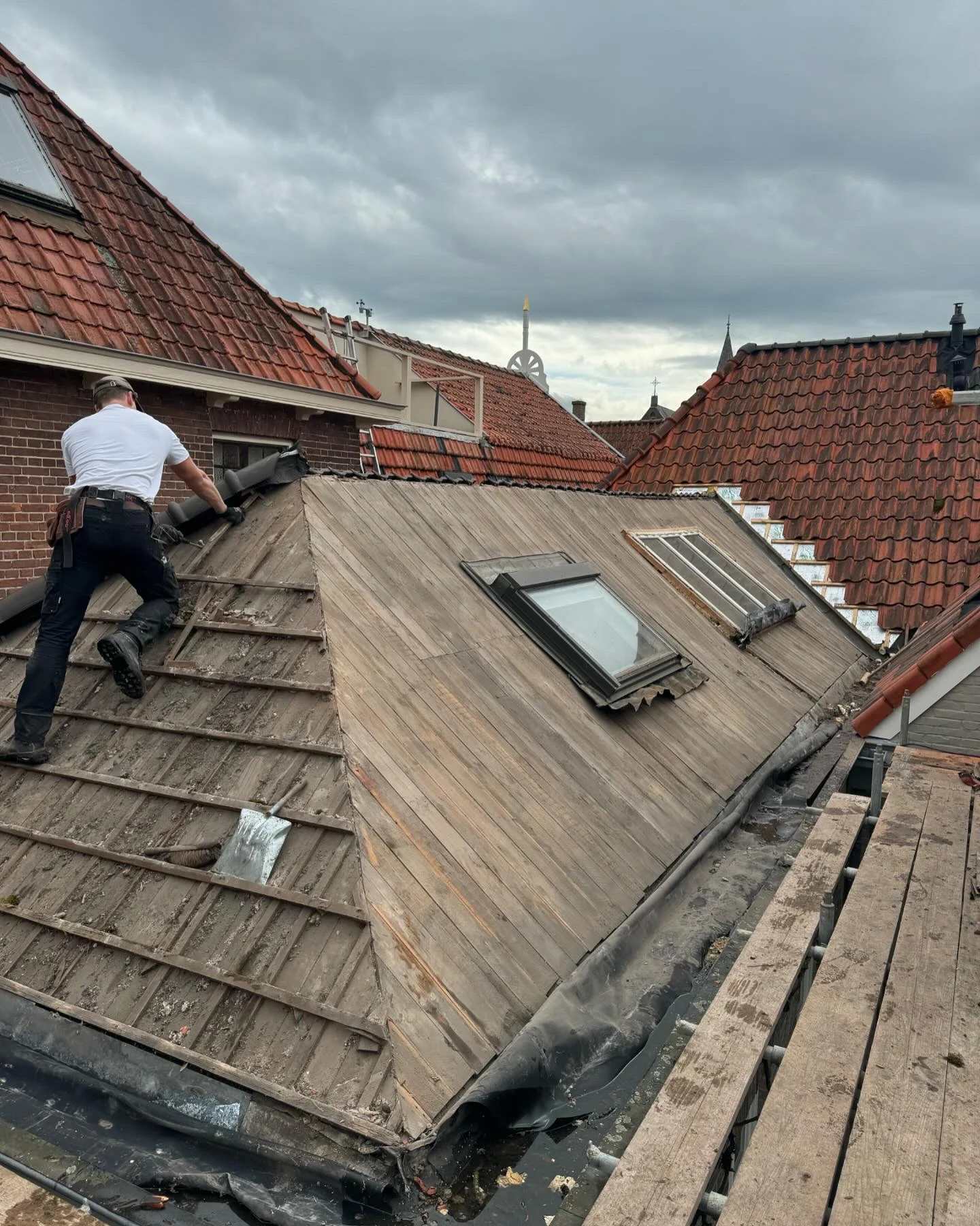 5871BF8E-4A81-4DCB-AADE-79359DC01269